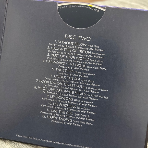 Walt Disney Records: The Legacy Collection Little Mermaid - Picture 7 of 9